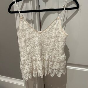 White laced top. Size small.